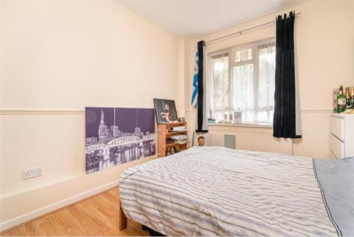 Property photo 1 of 6