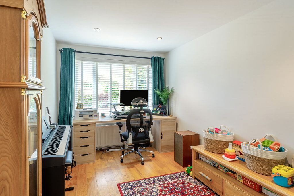 Additional image 10 of 3 bed detached house for saleJuniper Drive, Ely CB7