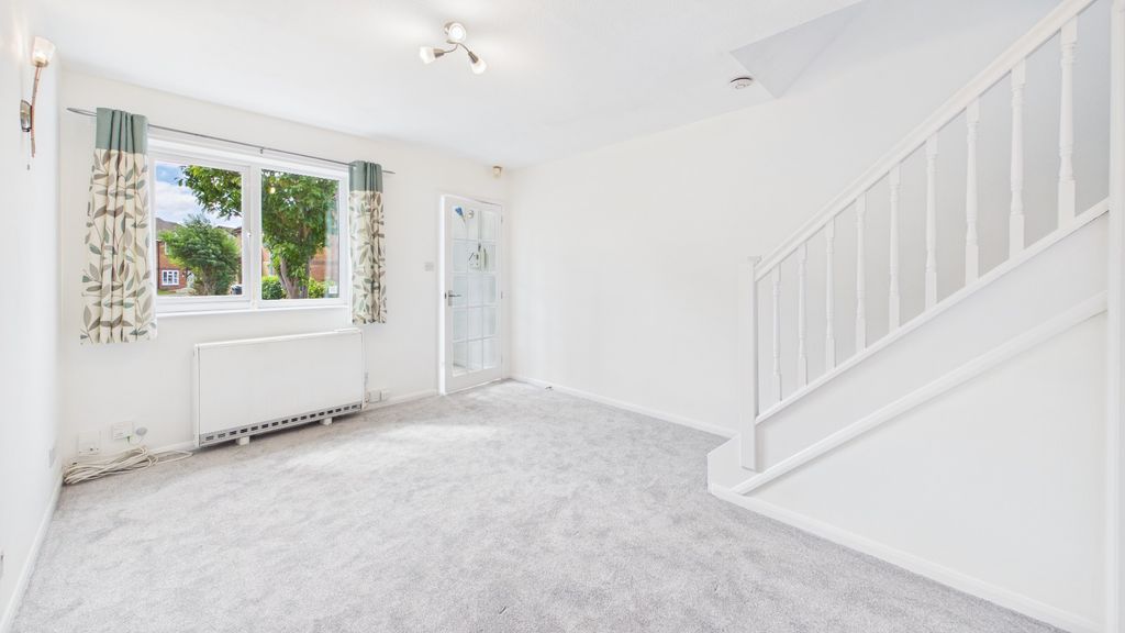 Property photo 3 of 19 4129619