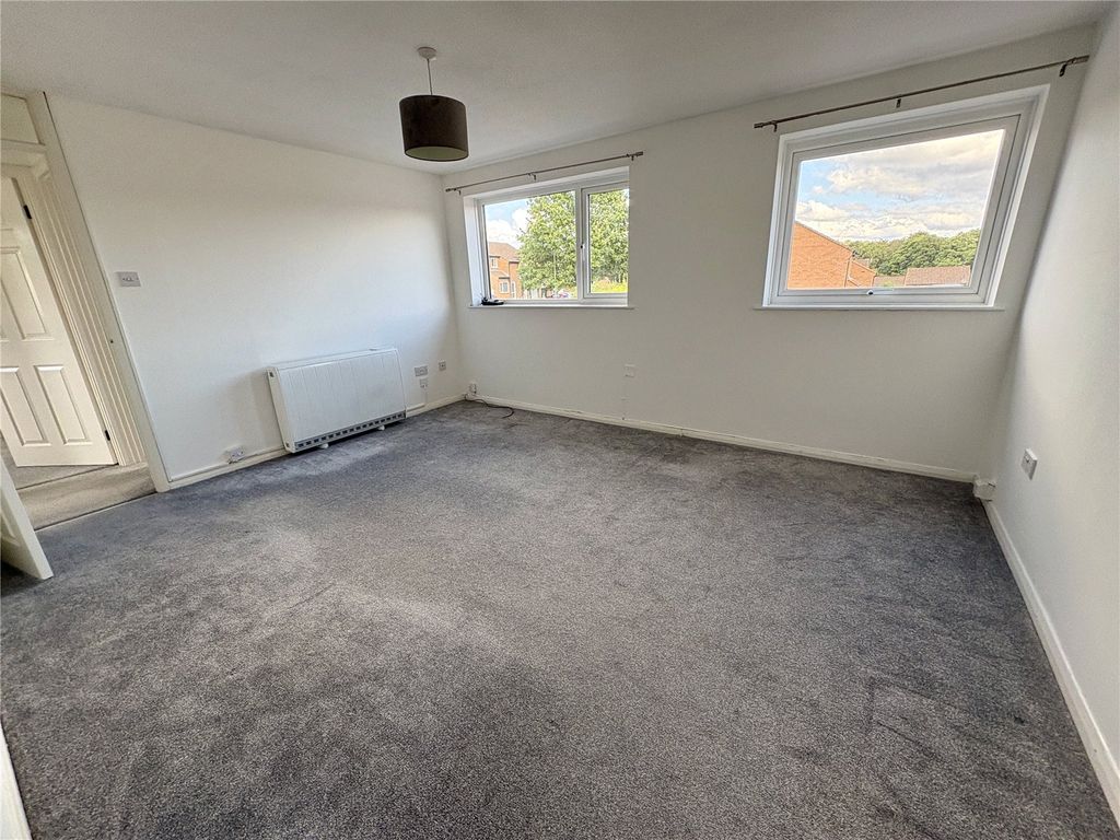 Property photo 3 of 7 Picture No. 09