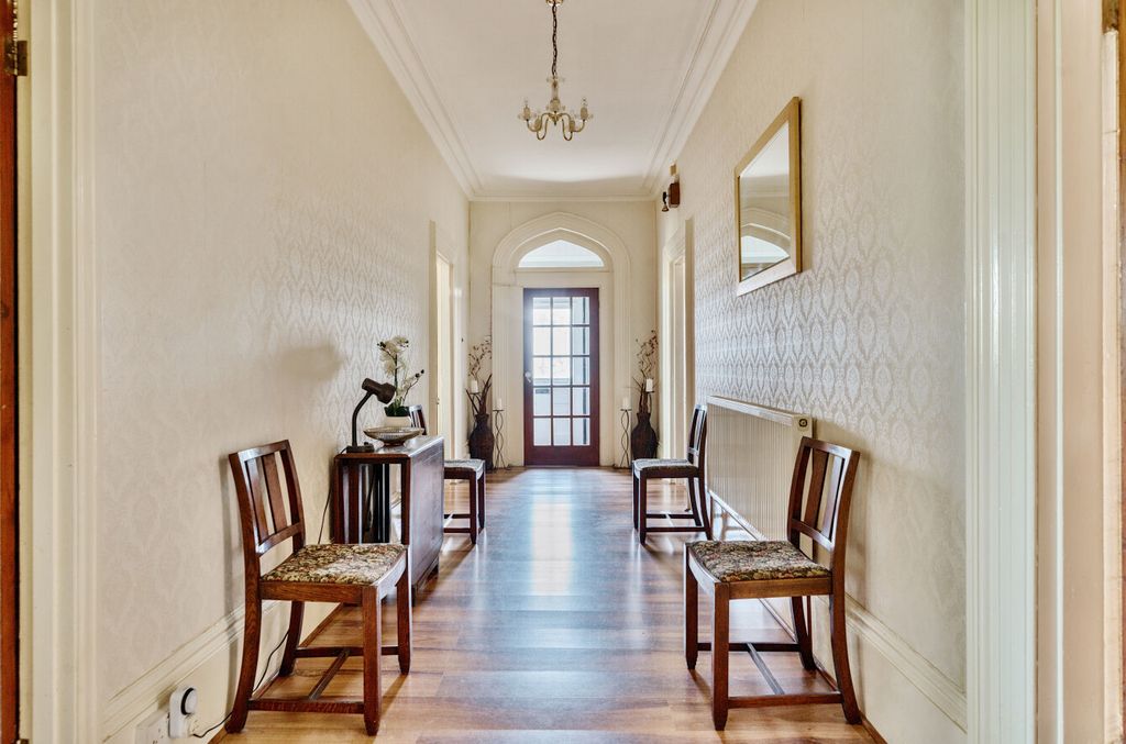 Property photo 3 of 20 Hallway
