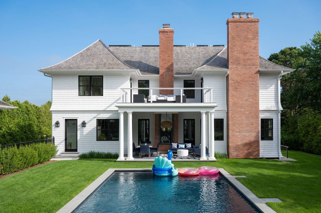 Property photo 1 of 43