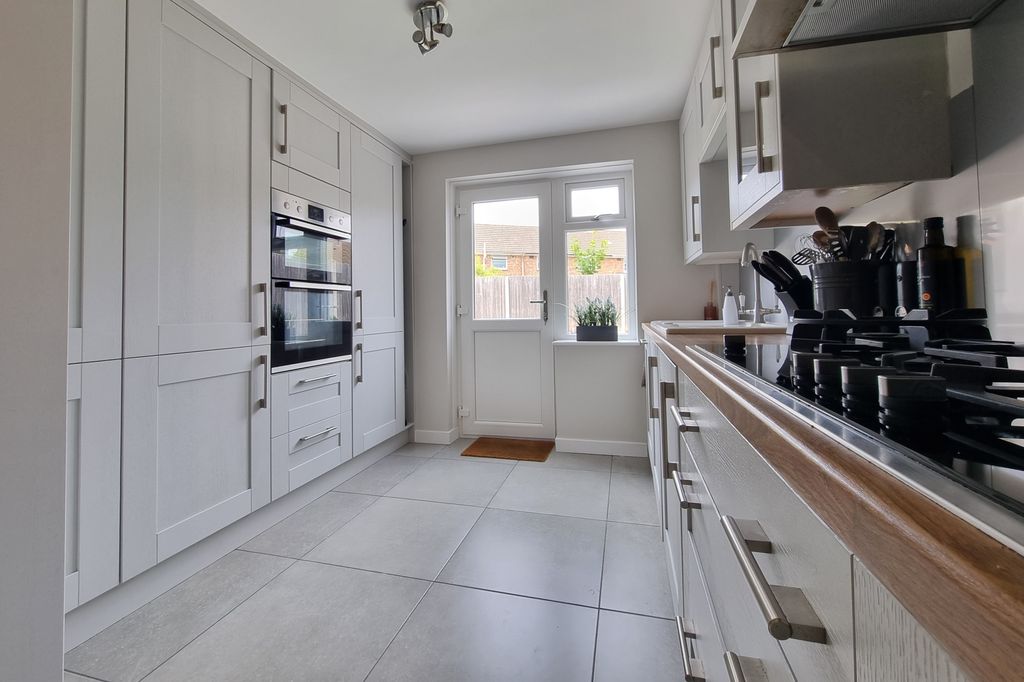 Property photo 2 of 15 20250626_124152