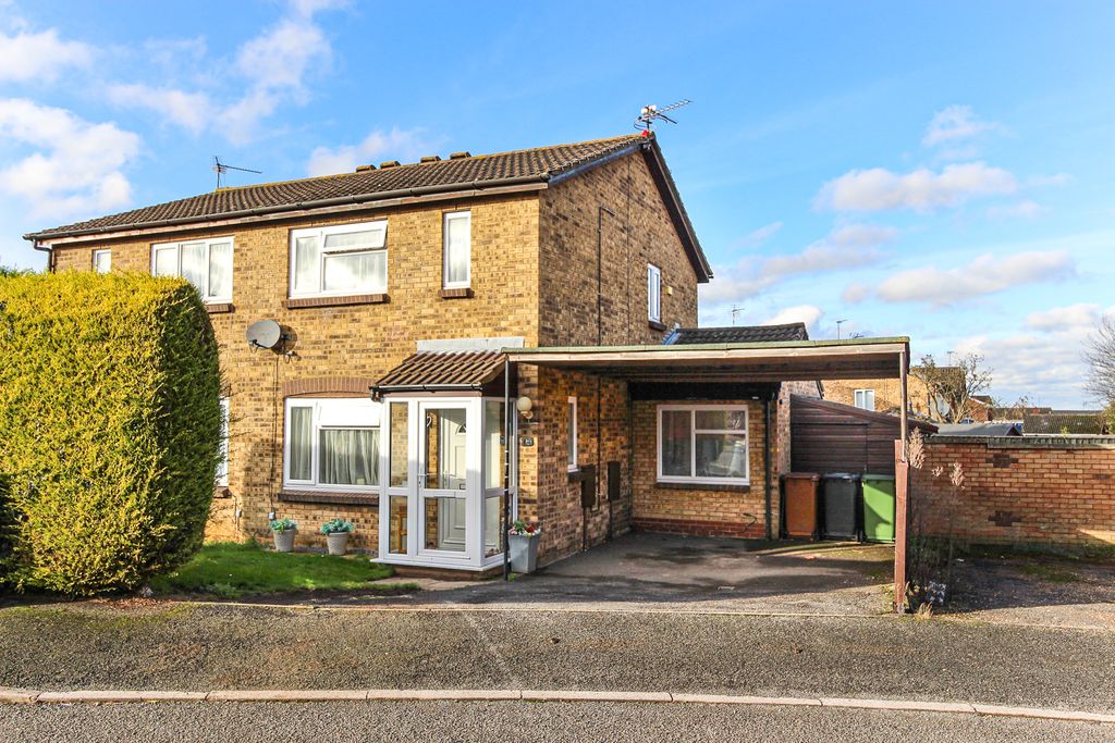 Property photo 1 of 8