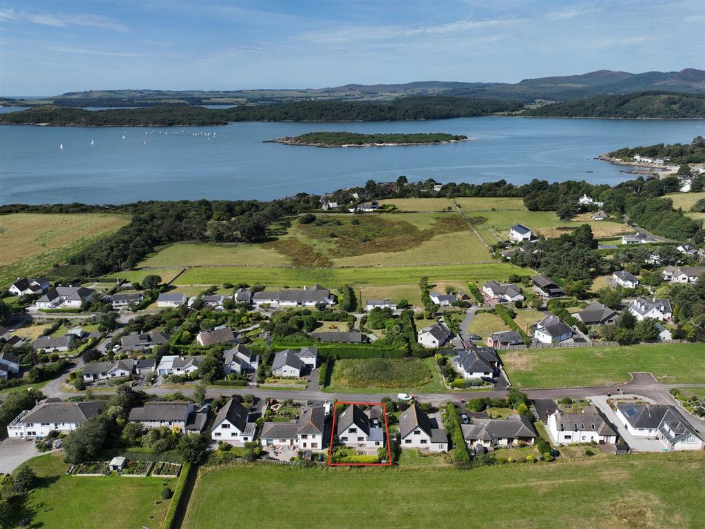 Property photo 2 of 35 _Blue Sky Template (14).Png