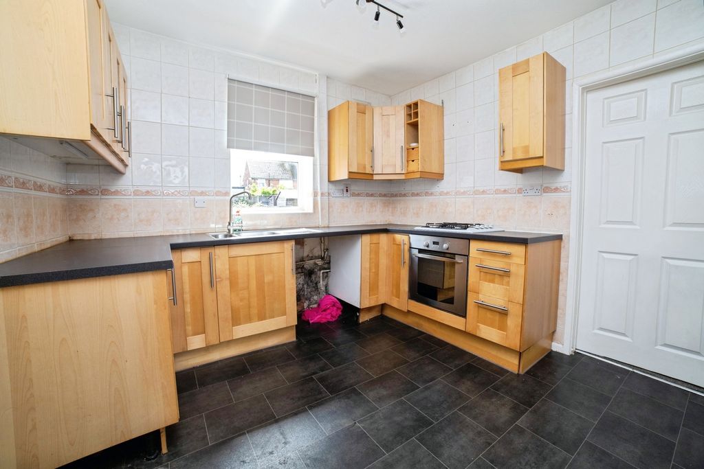 Property photo 2 of 17 Pbox-Img.Jpg