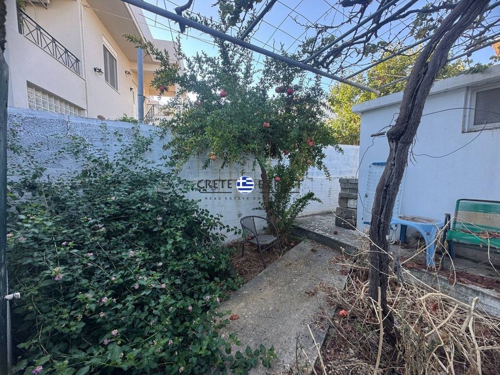 Property photo 3 of 20
