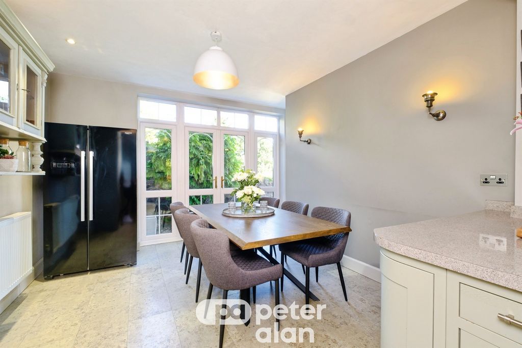 Additional image 11 of 4 bed detached house for saleViaduct Road, Garndiffaith, Pontypool NP4