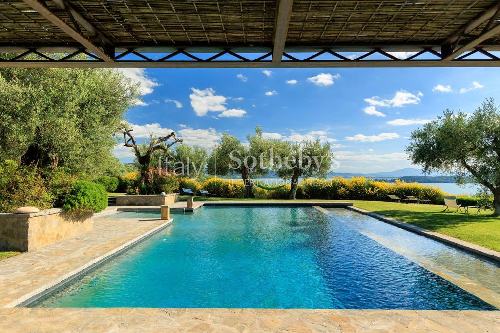 Property photo 2 of 49