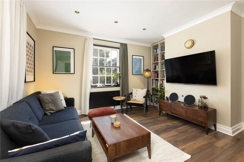 Property photo 1 of 11 Picture No. 02