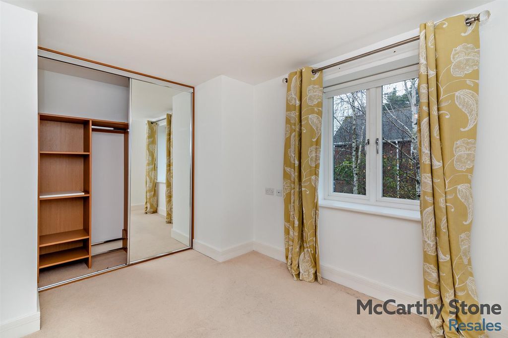 Additional image 8 of 1 bed flat for saleMorgan Court, Station Road, Petworth, West Sussex GU28