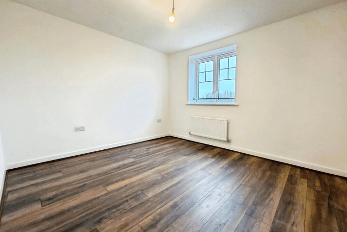 Property photo 2 of 4 Gallery