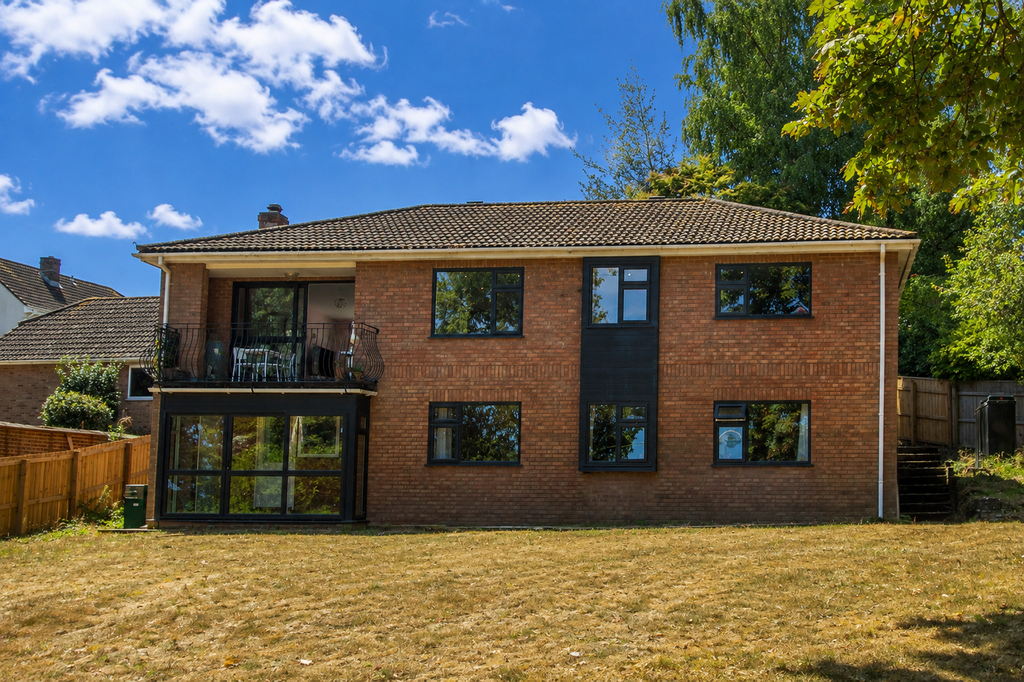 Property photo 1 of 22