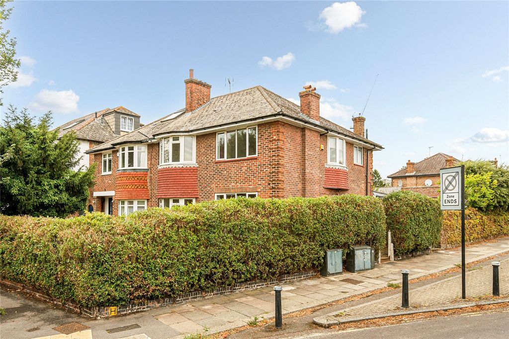 Property photo 1 of 14 External