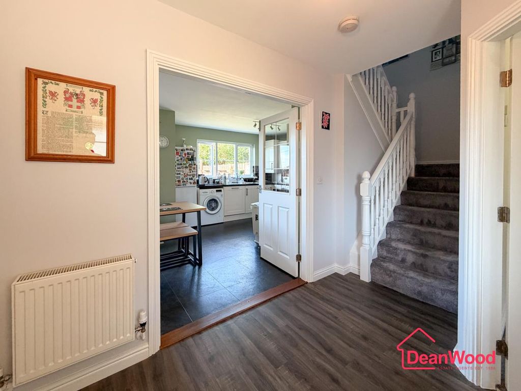 Property photo 3 of 18 Untitled-03.Jpg