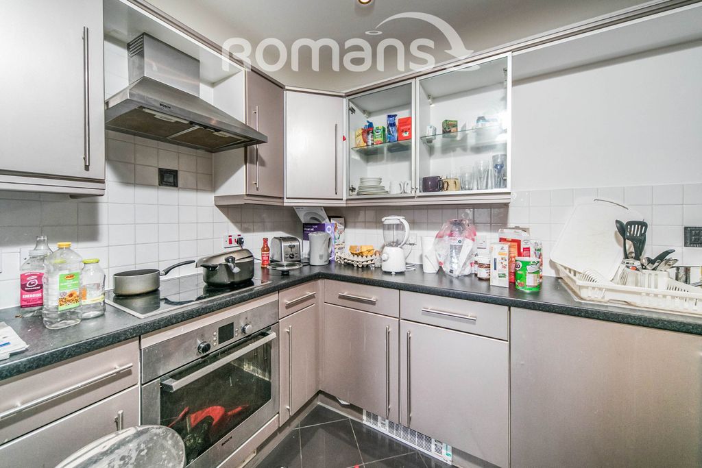 Property photo 3 of 12 34F6Cff7-5948-4Aa9-8