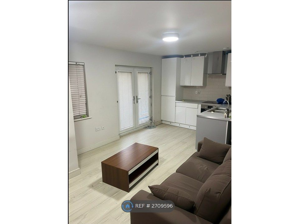 Property photo 3 of 3