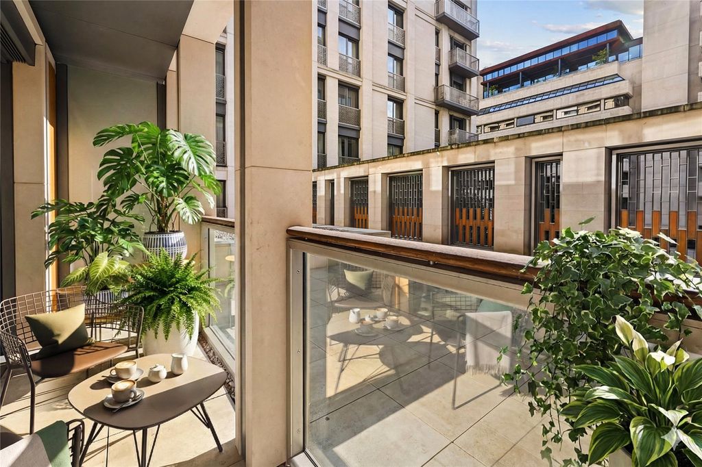 Property photo 2 of 12 Picture No. 19