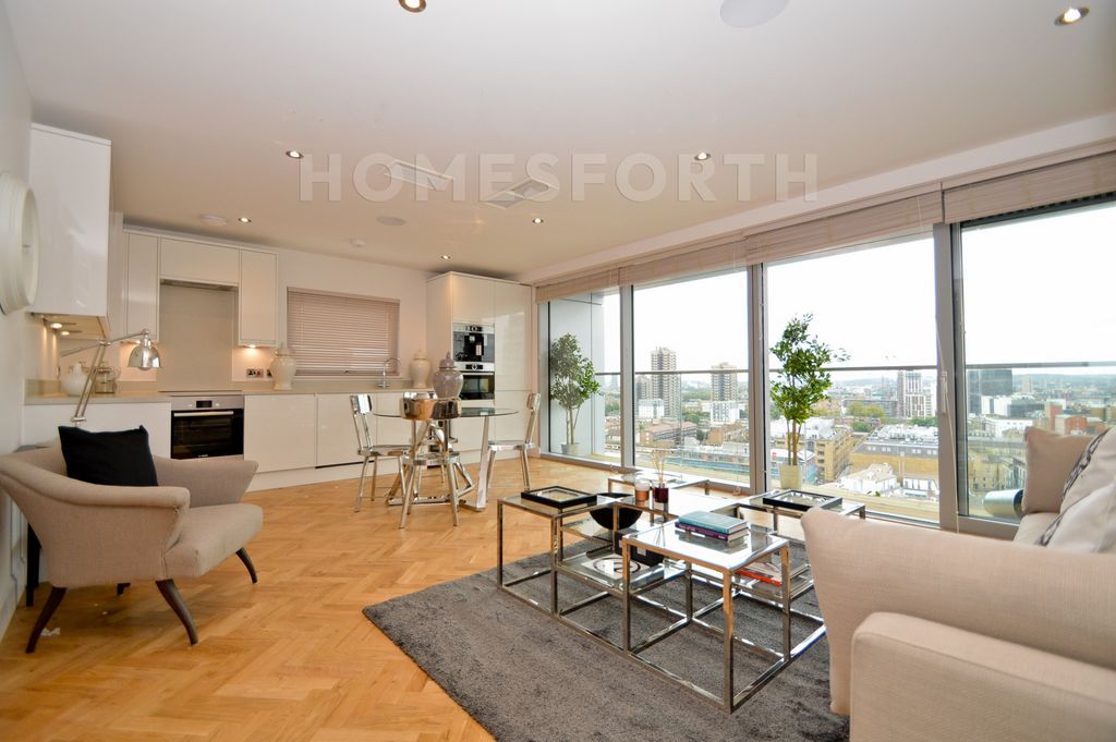 Property photo 1 of 13 Photo 10