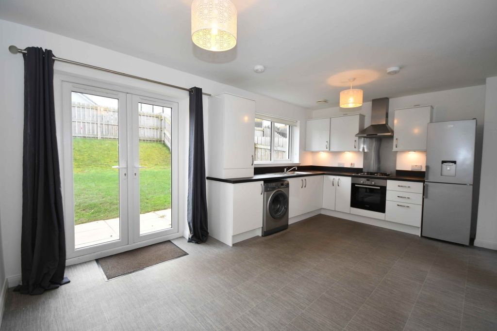 Property photo 1 of 11 Photo