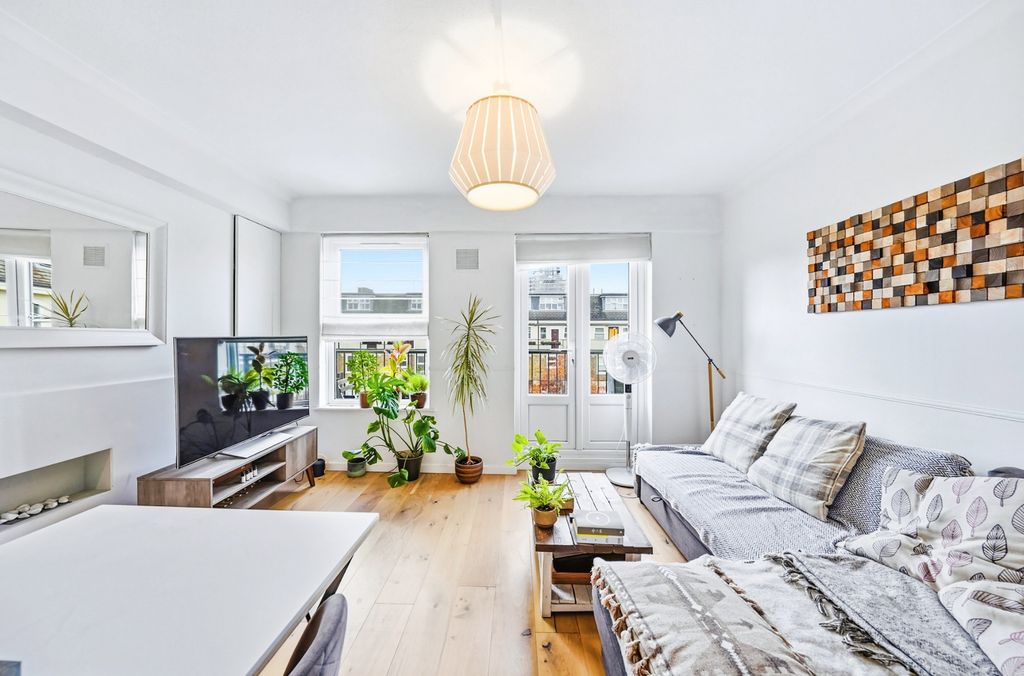 Property photo 2 of 16 Edited-12