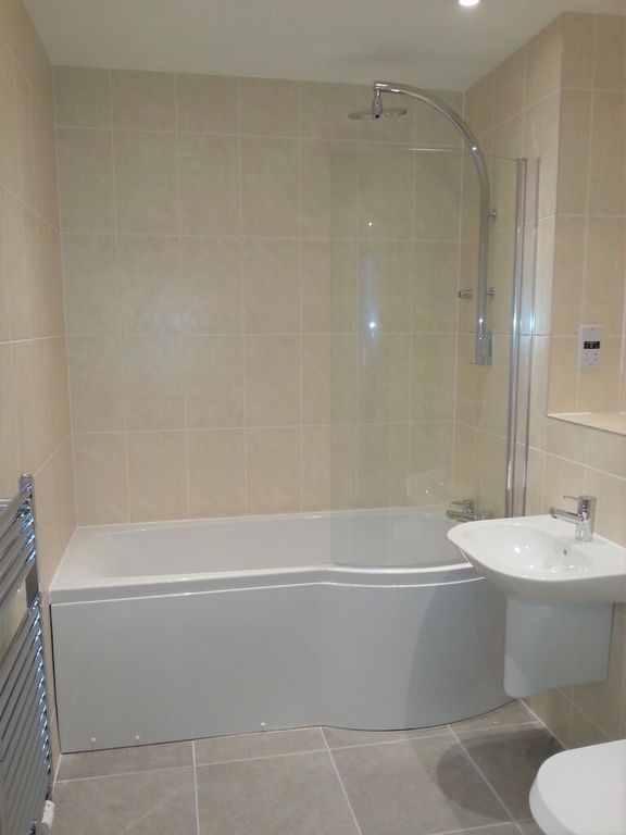 Property photo 3 of 4 Bathroom