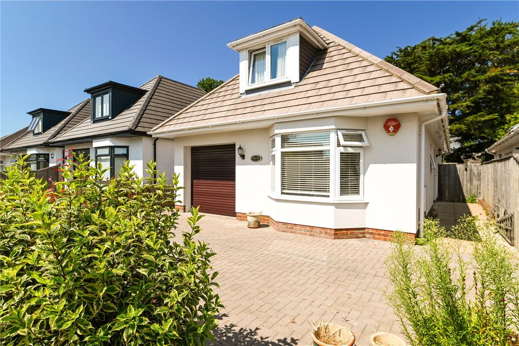 Property photo 1 of 18 Picture No. 02