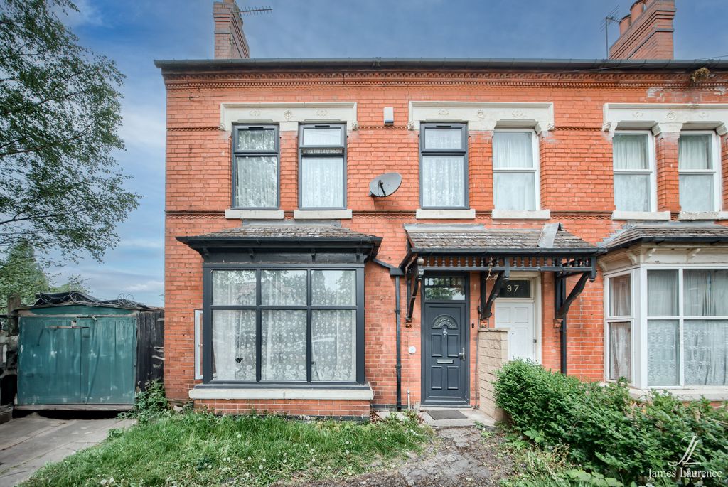Property photo 2 of 13