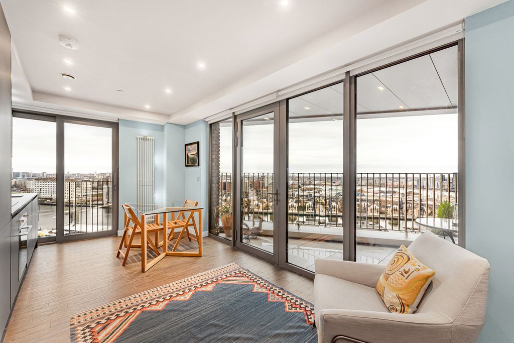 Property photo 1 of 29 Reception/Kitchen