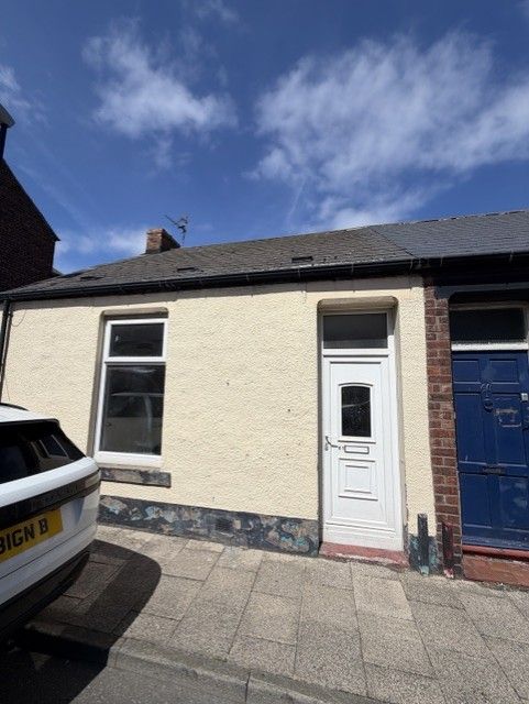 Property photo 1 of 22 53Cee436-Fa6A-457A-B87c-B0d9De9A8c46