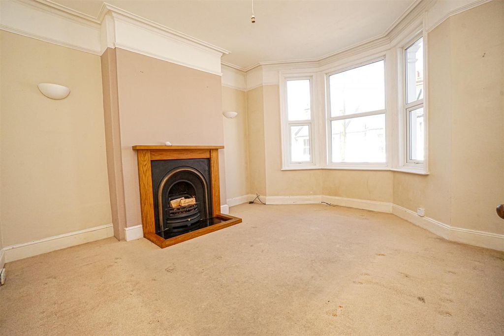 Property photo 2 of 22 Dsc07656_Alto.Jpg