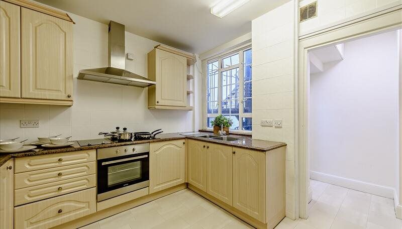 Property photo 2 of 18 Kitchen