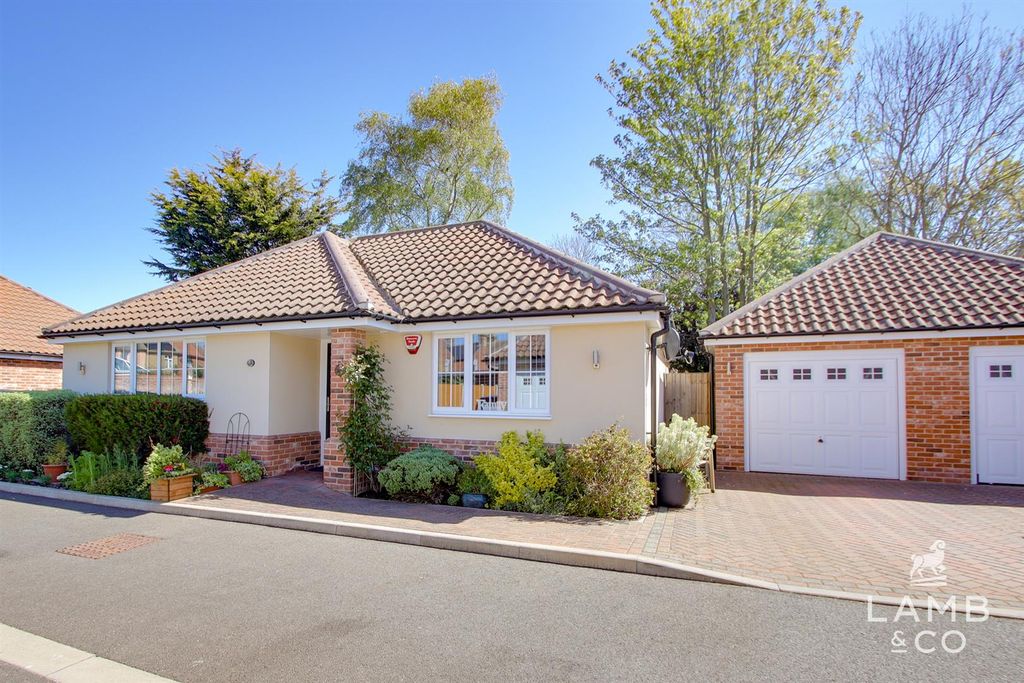 Property photo 1 of 16