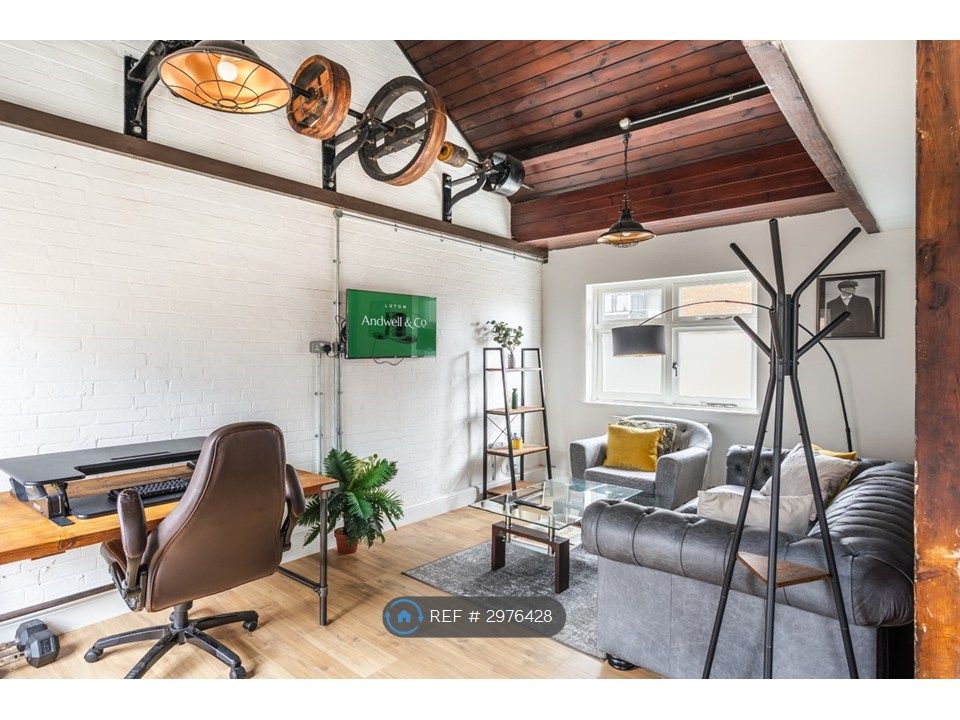 Property photo 1 of 35