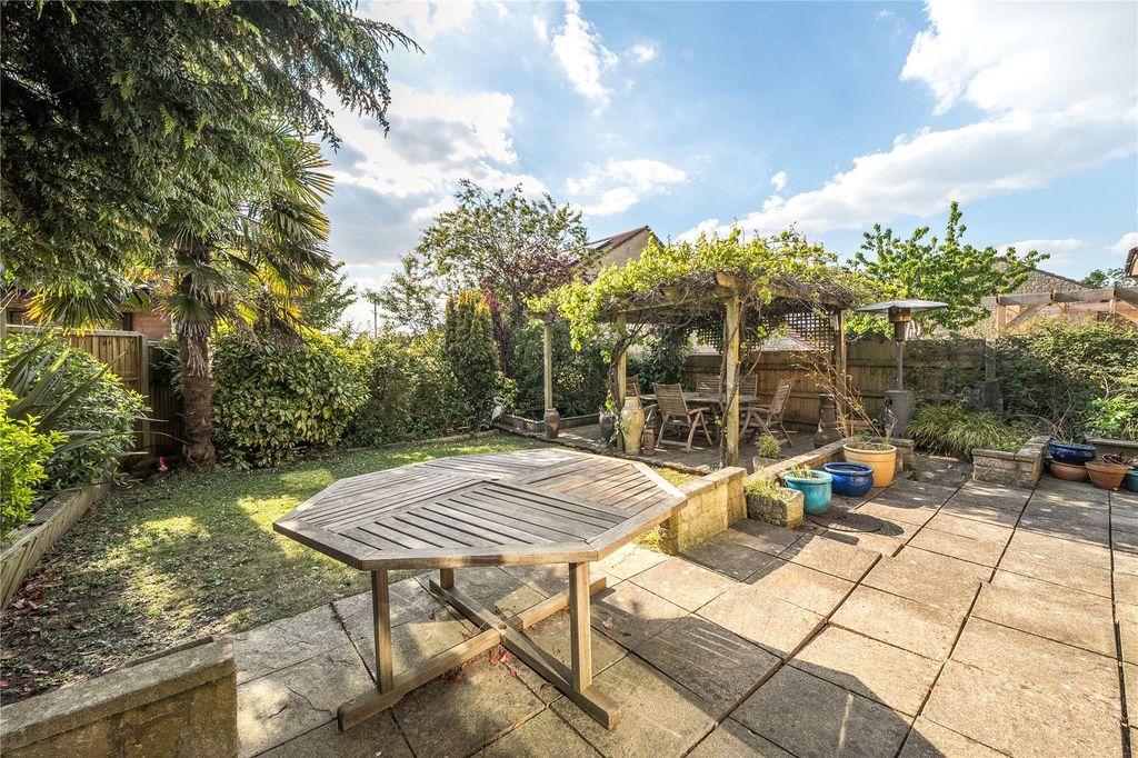 Property photo 2 of 13 Picture No. 04