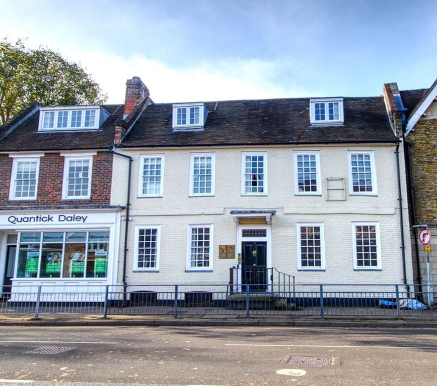 Property photo 1 of 5