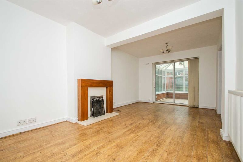 Property photo 2 of 17 Photo 3