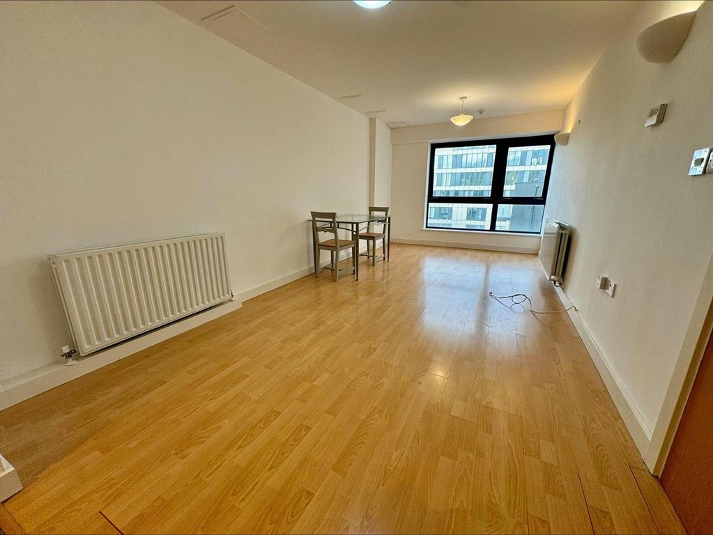 Property photo 3 of 10 Lounge-Diner