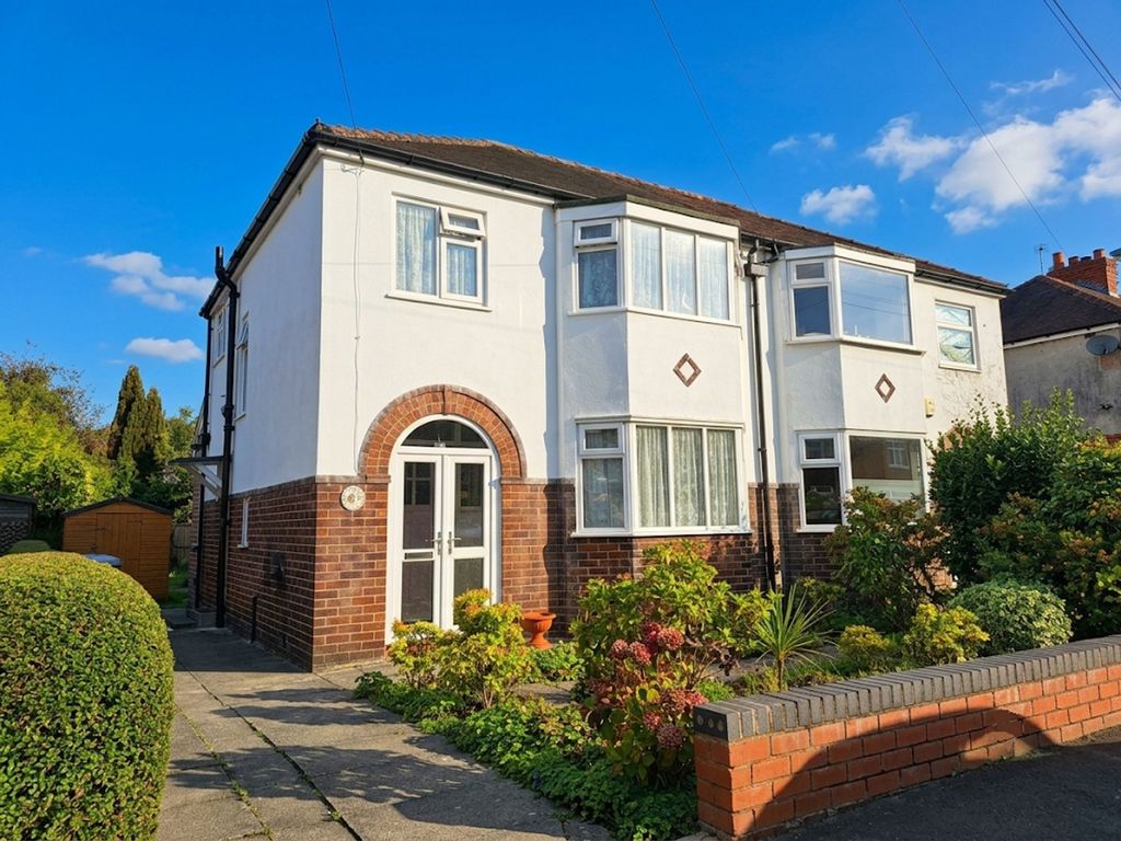 Property photo 1 of 11