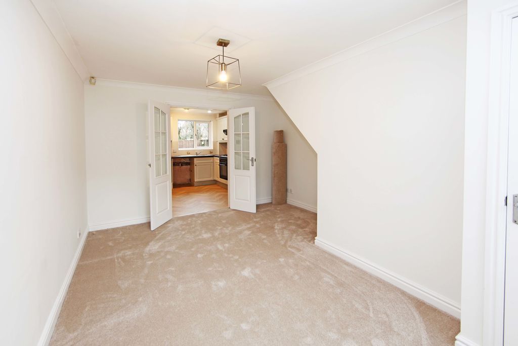 Property photo 2 of 17 Photo 2