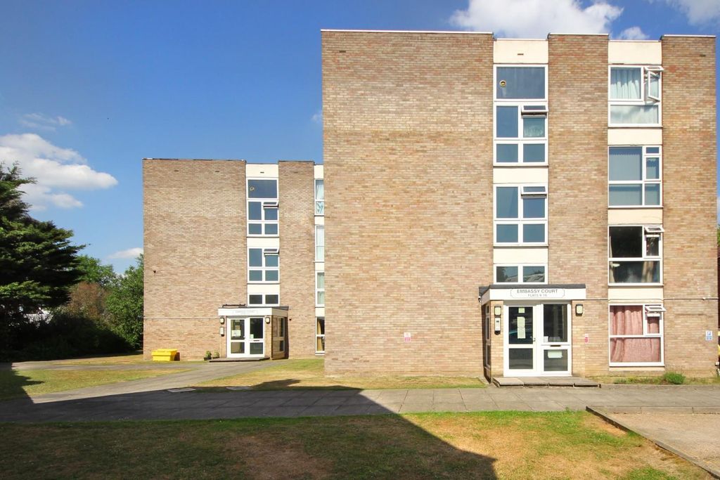 Property photo 1 of 9 Embassy Court  (4).Jpg