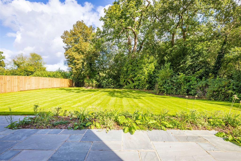 Property photo 3 of 28 Rear Garden