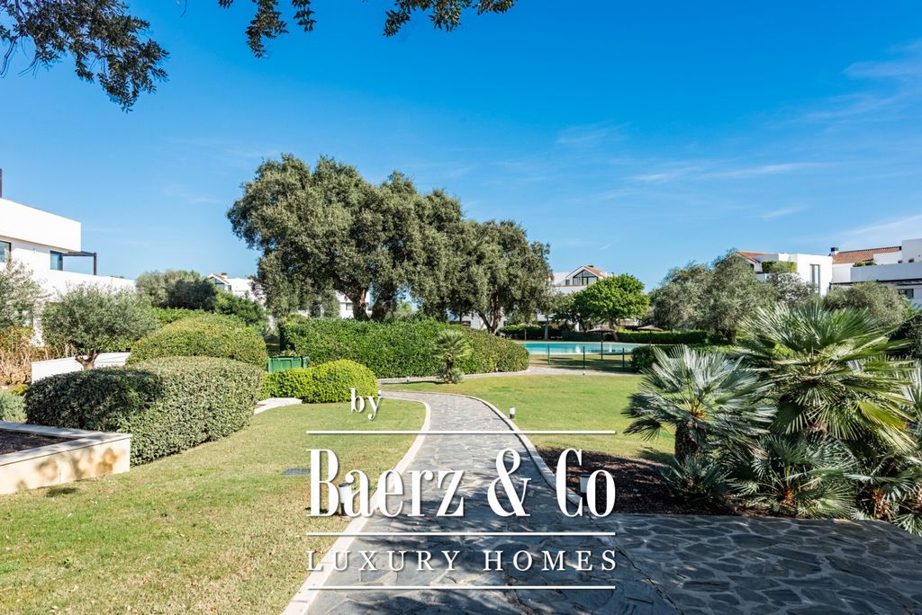 Property photo 3 of 33