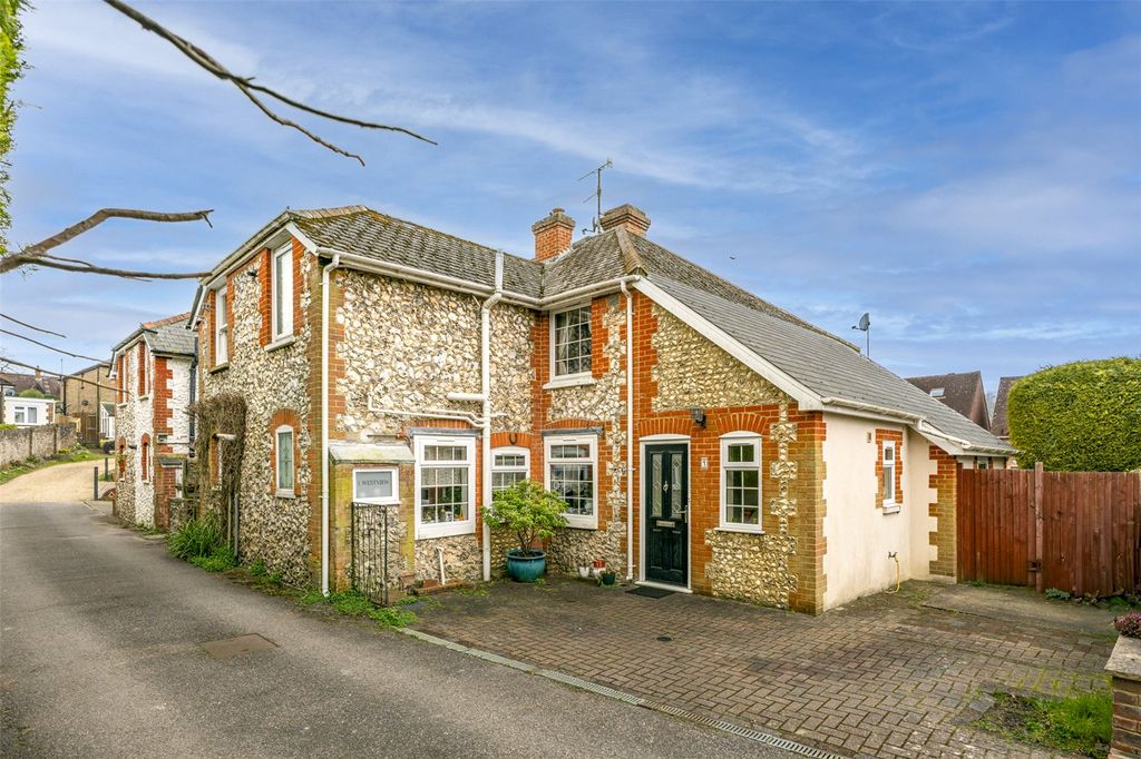 Property photo 1 of 23 Picture No. 27