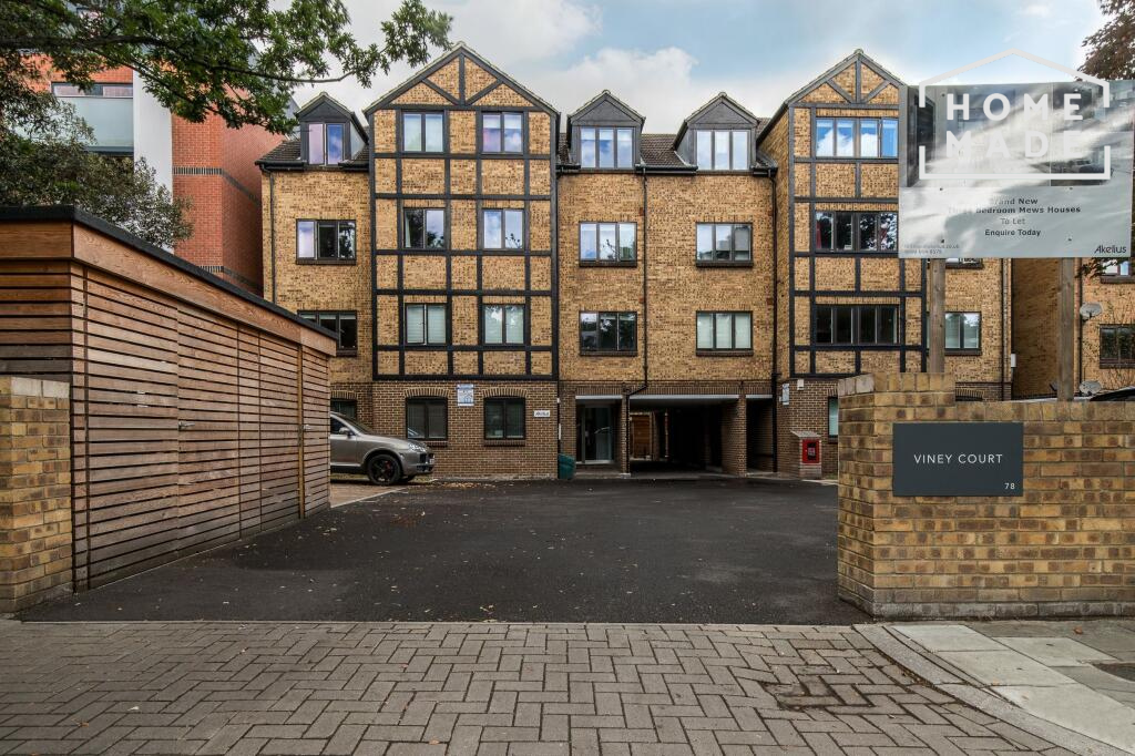 Property photo 2 of 19