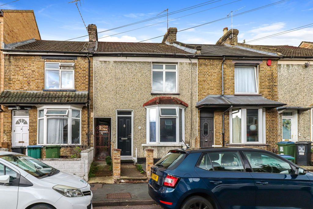 Property photo 1 of 16