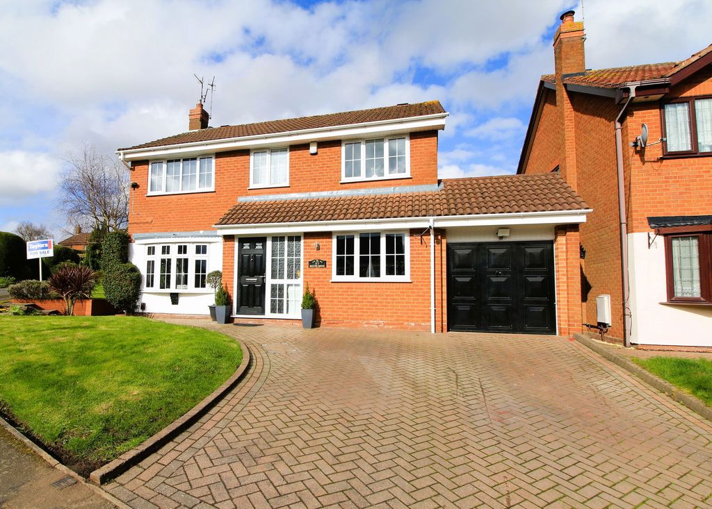 Property photo 1 of 30