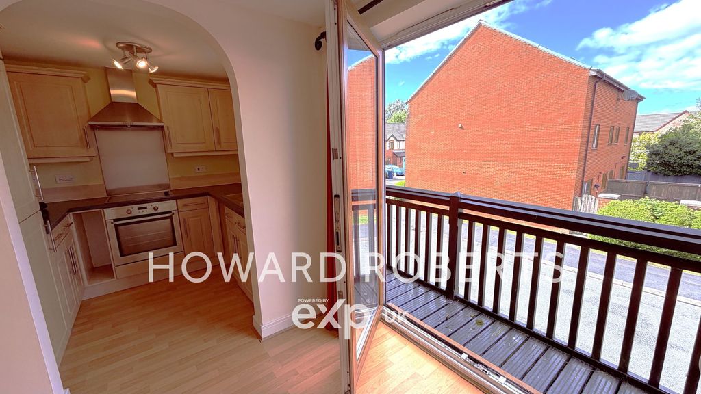 Property photo 2 of 15