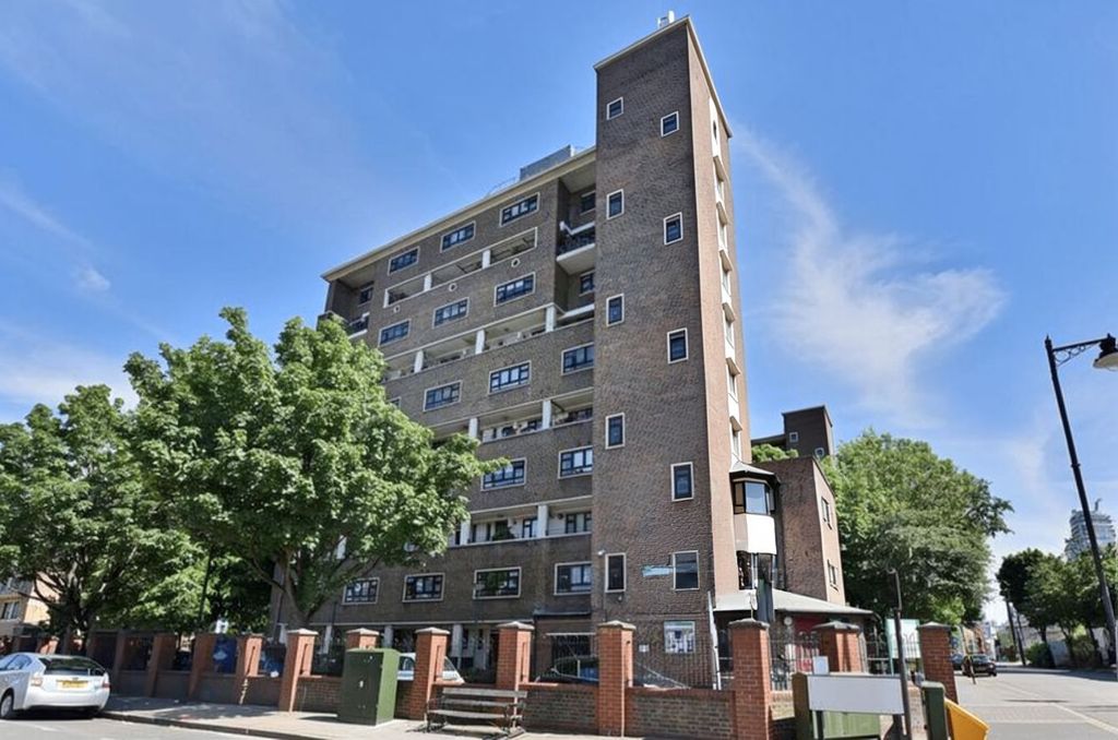 Property photo 1 of 1