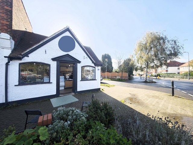 Property photo 1 of 3